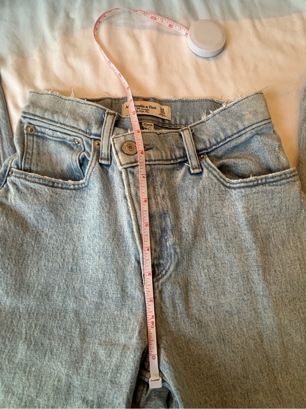 Abercrombie The 90s Straight Ultra High Rise Curve Love Light Wash - Picture 5 of 8